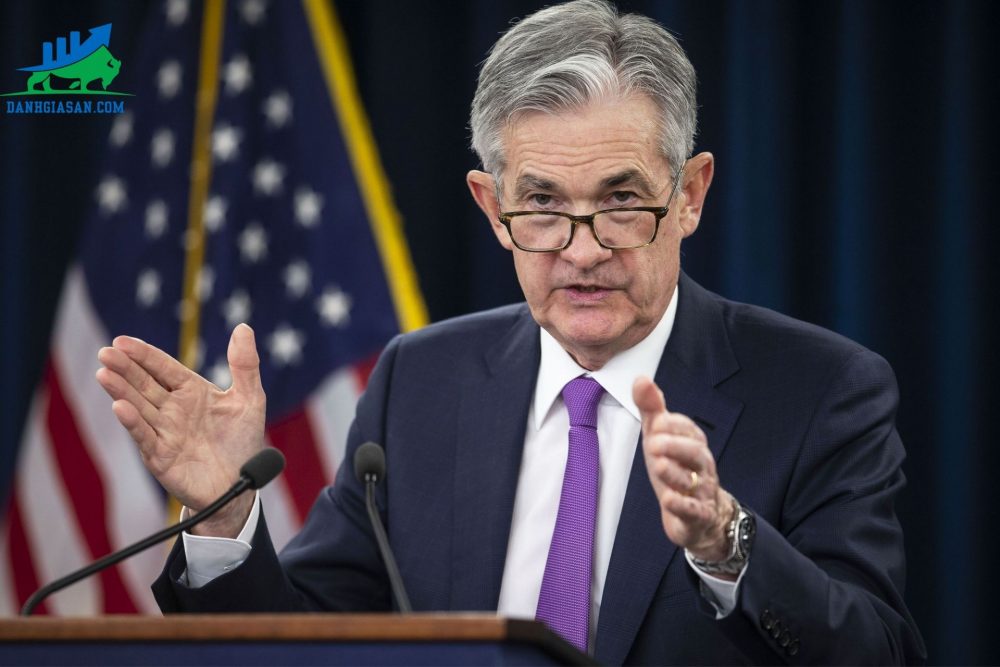 chu tich Jerome Powell cam ket giu lai suat gan bang 0