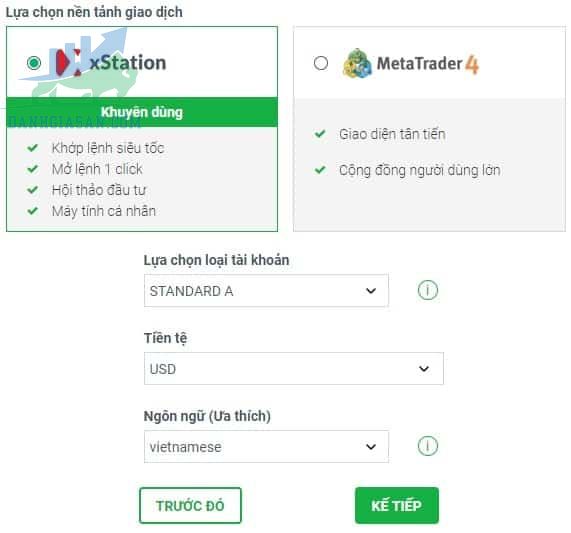 Lựa chọn nền tảng, loại tài khoản và tiền tệ tại XTB