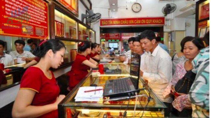 Cập nhật giá vàng trong và ngoài nước, vàng tiếp tục giảm sốc - ngày 16/03/2022