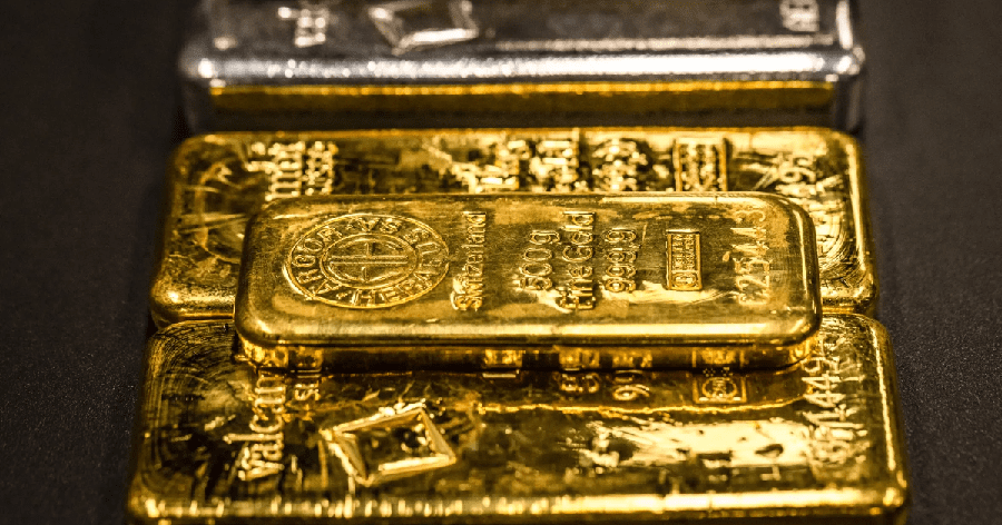 Giá vàng tăng nhẹ nhờ triển vọng lãi suất của Mỹ